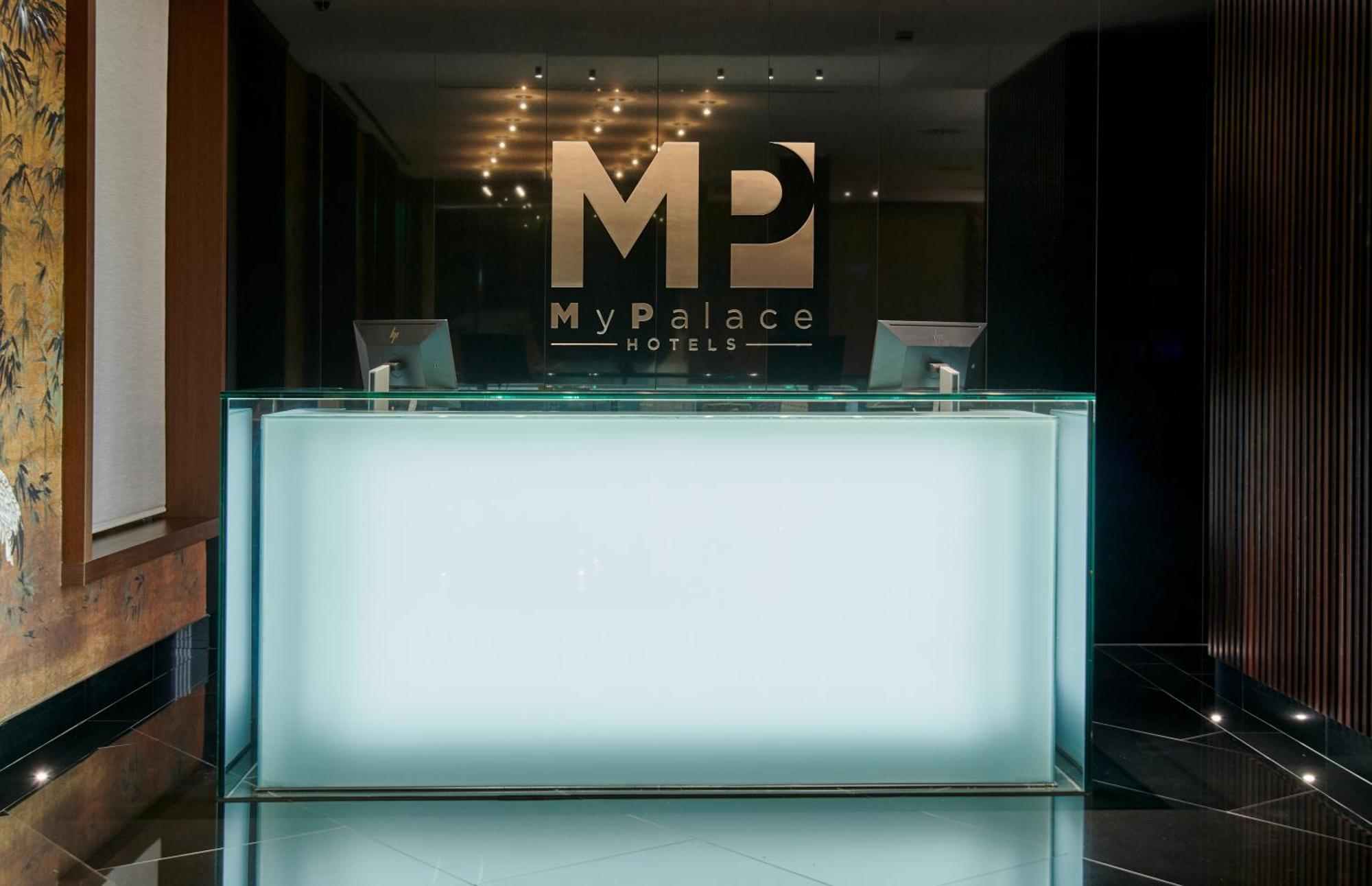 Hotel Mypalace Leon Exterior photo