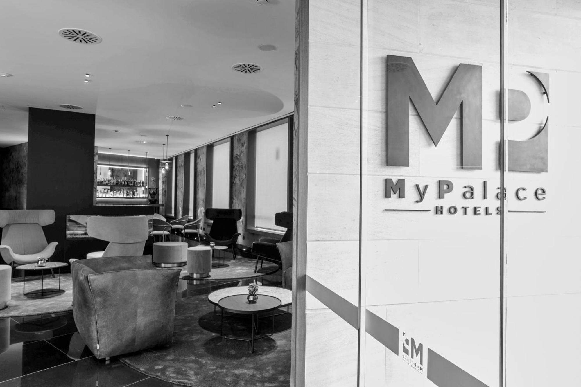 Hotel Mypalace Leon Exterior photo